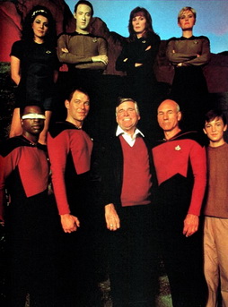 Star Trek Gallery - cast_tng_roddenberry_s1.jpg
