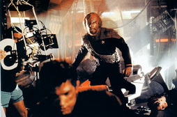 Star Trek Gallery - fc_filming_defiant.jpg
