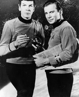 Star Trek Gallery - kirk_spock_old.jpg