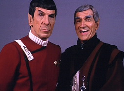 Star Trek Gallery - laughing_sarek.jpg