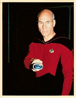 Star Trek Gallery - picard01.jpg