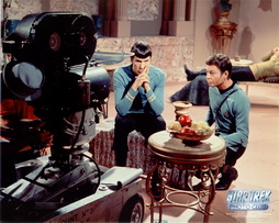 Star Trek Gallery - spock_mccoy_platos.jpg