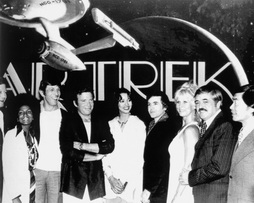 Star Trek Gallery - tmp_cast_press-conference.jpg