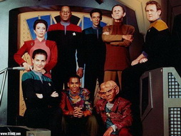 Star Trek Gallery - Star-Trek-gallery-crews-0084.jpg