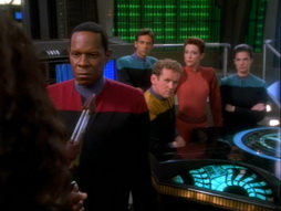 Star Trek Gallery - invasive_080.jpg