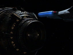 Star Trek Gallery - disease_326.jpg