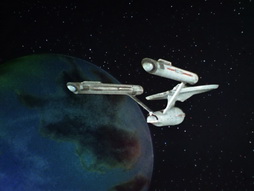 Star Trek Gallery - StarTrek_still_3x05_IsThereInTruthNoBeauty_0007.jpg