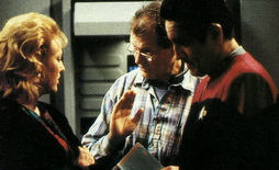 Star Trek Gallery - andyrobinson_directs_vgr_unforgettable.jpg