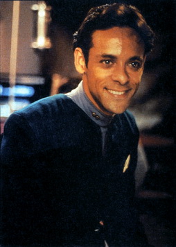 Star Trek Gallery - bashir_smile.jpg