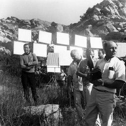 Star Trek Gallery - bts_tos_kirk_location.jpg