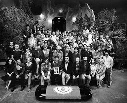 Star Trek Gallery - cast_crew_twok.jpg