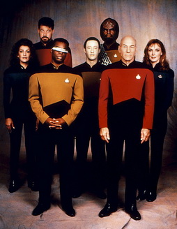 Star Trek Gallery - cast_s7_b.jpg