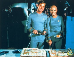 Star Trek Gallery - collins_khambatta_cake.jpg