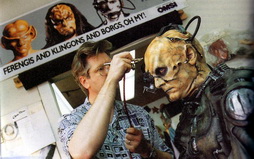 Star Trek Gallery - drone_makeup_fc.jpg