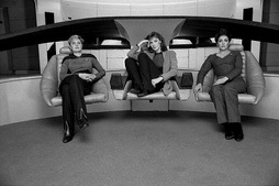 Star Trek Gallery - fem_trio02.jpg