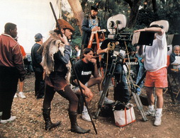 Star Trek Gallery - filming_qpid_frakes_delancie.jpg