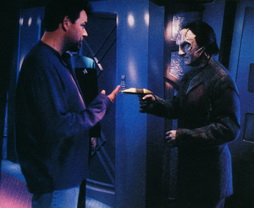 Star Trek Gallery - frakes_directs_robinson_ds9s3.jpg