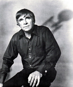 Star Trek Gallery - gene_roddenberry_7.jpg