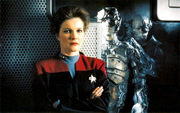 Star Trek Gallery - janeway_borg_tvguide_pb.jpg