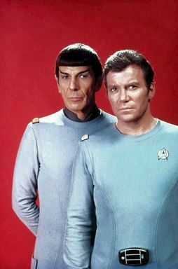 Star Trek Gallery - kirk_spock_tmp6b.jpg