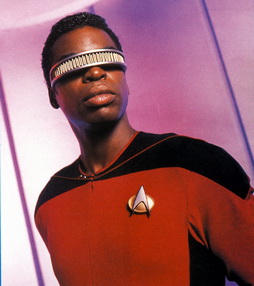 Star Trek Gallery - laforge_tng_s1pb.jpg