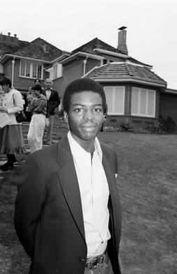 Star Trek Gallery - levar_burton_(1).jpg