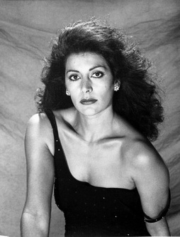 Star Trek Gallery - marina_sirtis_11.jpg