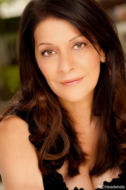 Star Trek Gallery - marina_sirtis_5.jpg