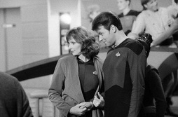 Star Trek Gallery - mcfadden_frakes01.jpg