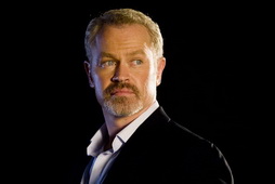 Star Trek Gallery - neal_mcdonough-lt_hawk.jpg