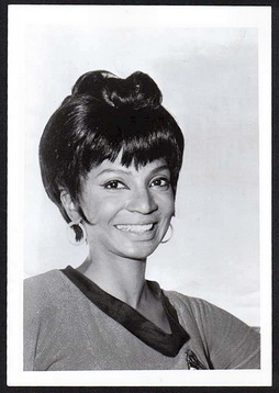 Star Trek Gallery - nicholas_uhura03.jpg