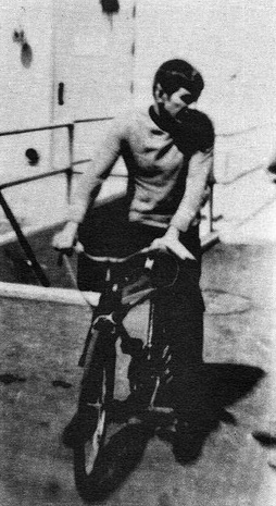 Star Trek Gallery - nimoy_and_famed_bike.jpg