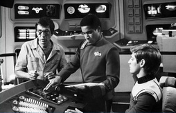 Star Trek Gallery - nimoy_morris_st3.jpg