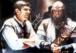 Star Trek Gallery - nimoy_schuck_st4.jpg