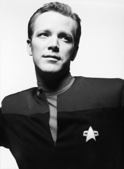 Star Trek Gallery - paris_bw_reject1b.jpg