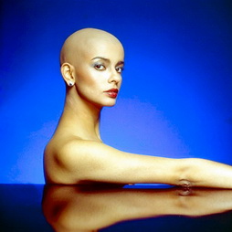 Star Trek Gallery - persis_khambatta_4.jpg