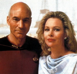 Star Trek Gallery - picard_jenice_always_have_paris.jpg