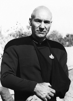 Star Trek Gallery - picard_mentauka3.jpg