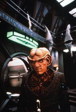 Star Trek Gallery - quark_s1pb.jpg