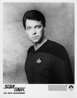Star Trek Gallery - riker_s1b.jpg