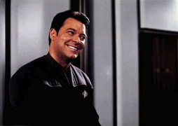 Star Trek Gallery - riker_smooth.jpg