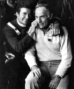Star Trek Gallery - shatner_bennet.jpg