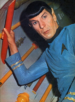 Star Trek Gallery - spock_jefferiestube.jpg
