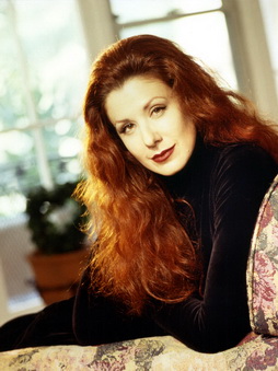 Star Trek Gallery - suzie_plakson-misc.jpg