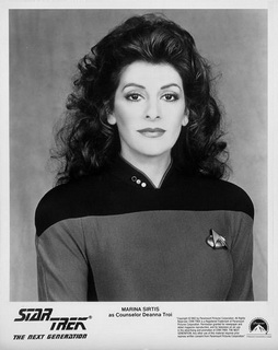 Star Trek Gallery - troi_s7_variant_2.jpg