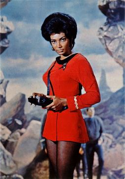 Star Trek Gallery - uhura_vintage_pb.jpg
