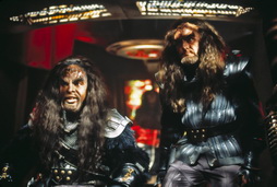 Star Trek Gallery - vgr_klingons.jpg