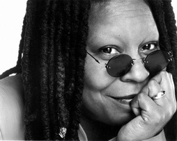 Star Trek Gallery - whoopi_goldberg_2.jpg