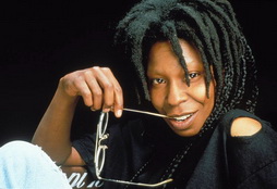 Star Trek Gallery - whoopi_goldberg_3.jpg