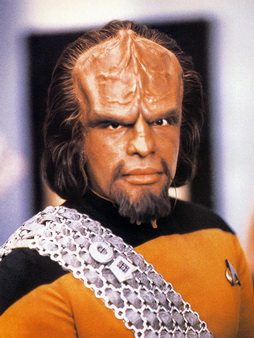 Star Trek Gallery - worf_s3_eppb.jpg